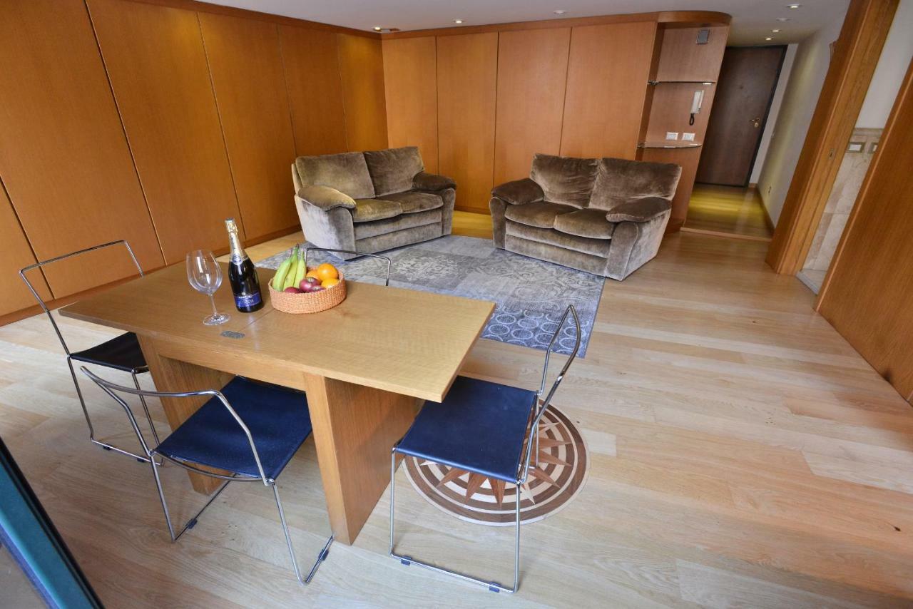 Izzhome Full Center Grand Cagliari Eksteriør billede